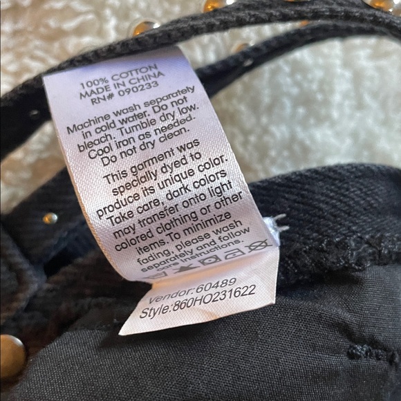 Kendall & Kylie Gray Straight Leg Jeans with Studded Waist Straps - Picture 7 of 10